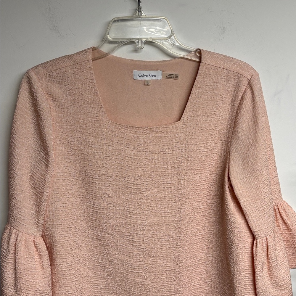 Calvin Klein Blush Textured Top - Picture 3 of 4